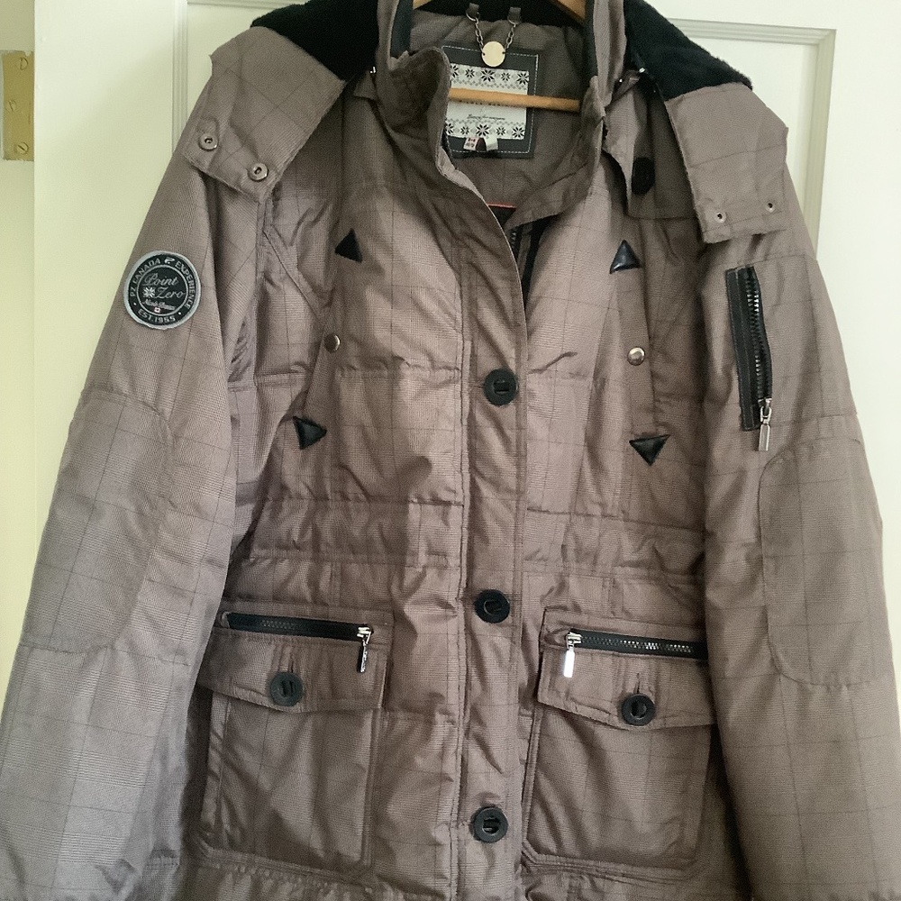Ladies Point Zero jacket coat glen plaid size xl feather downs and waterproof